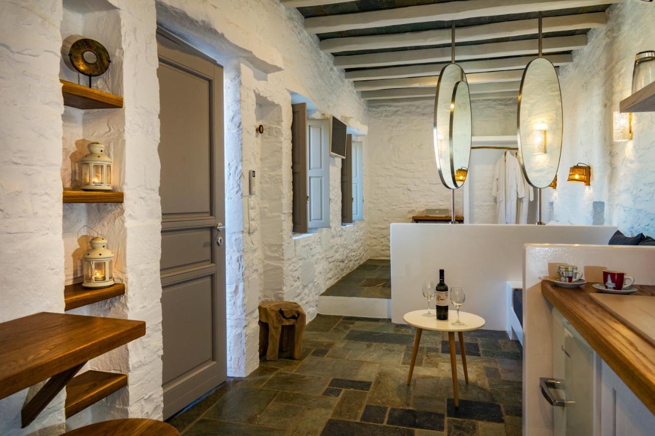 Maris Private Residence Folegandros Town Екстер'єр фото